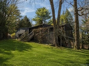 Building Photo - 277 Creamery Rd