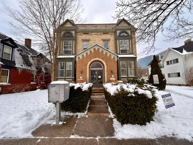 Foto del edificio - 317 Prospect Ave NE