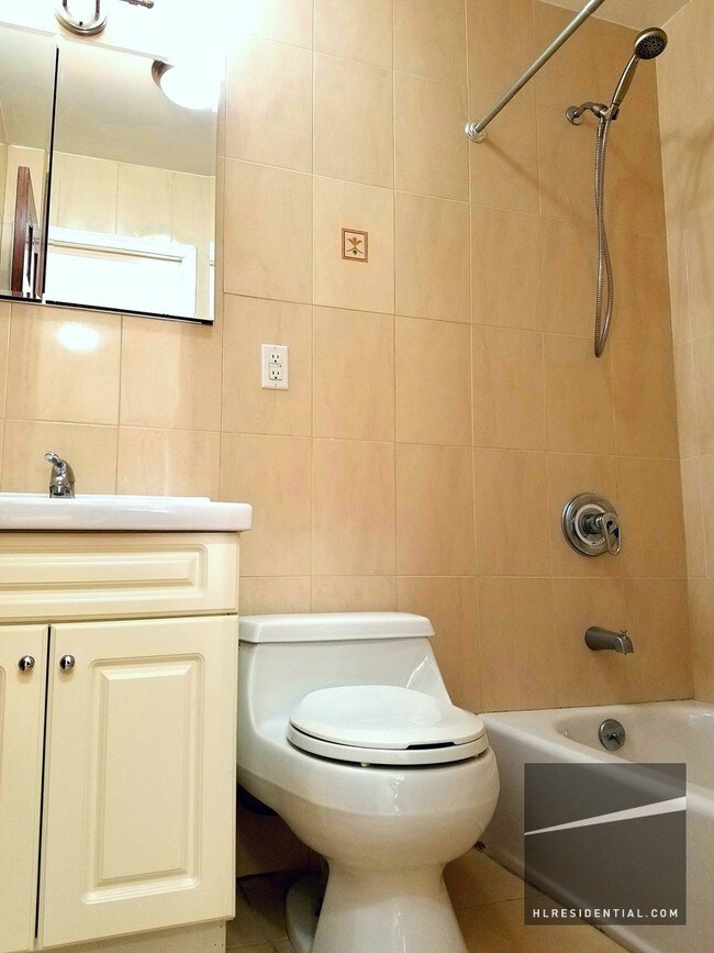 Foto del edificio - 4104 20th Ave