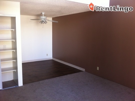 Building Photo - 9660 Veterans Memorial Dr