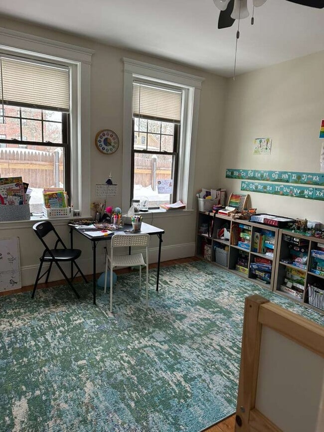 Building Photo - 12 Saint Paul St