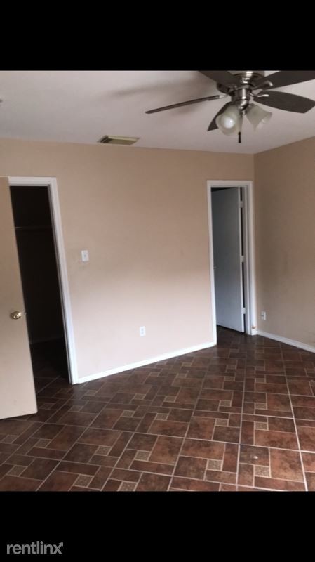 Foto del edificio - 4 br, 2 bath House - 11811 Mohawk Dr
