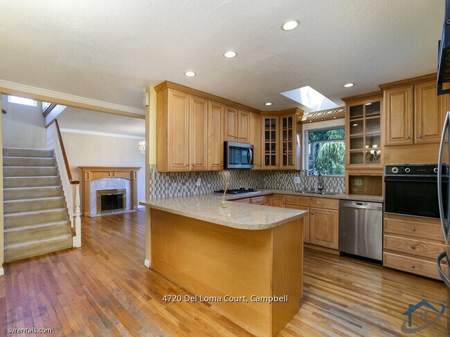 Building Photo - 4720 Del Loma Ct