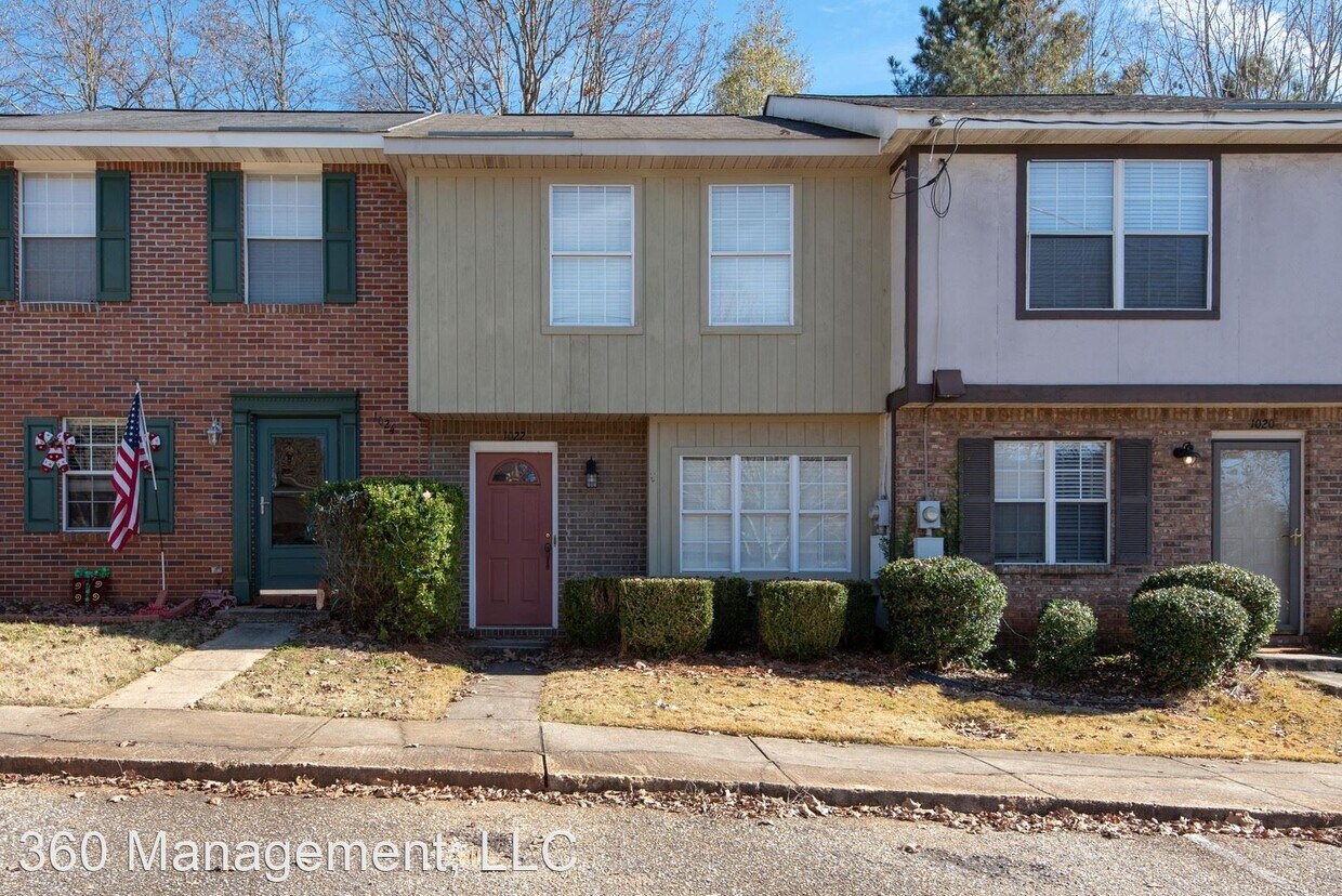 2 br, 1.5 bath House 1022 Chinook St House Rental in Auburn, AL