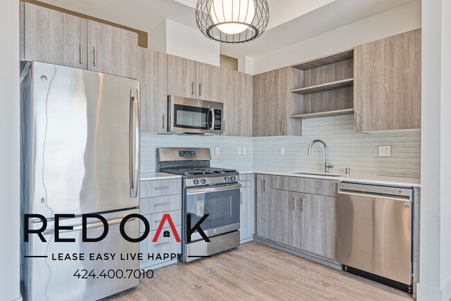 Foto del edificio - 1331 W 7th St