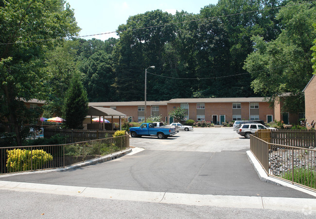 Building Photo - Highland Springs Apartments