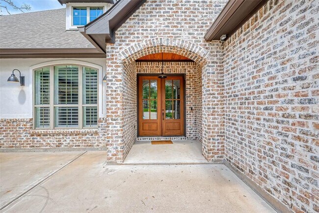 Foto del edificio - 2407 Chantilly Ln