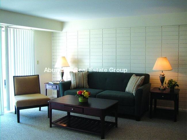 Foto principal - 18 Westgate Dr