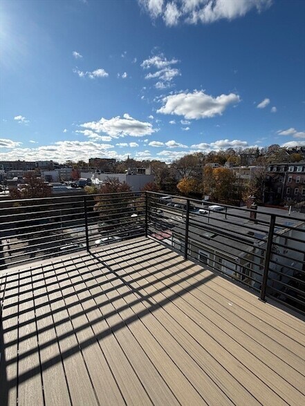 Foto del edificio - 1121 Dorchester Ave