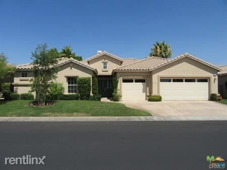 Foto principal - 3 br, 3 bath House - 45327 Crystal Springs Dr