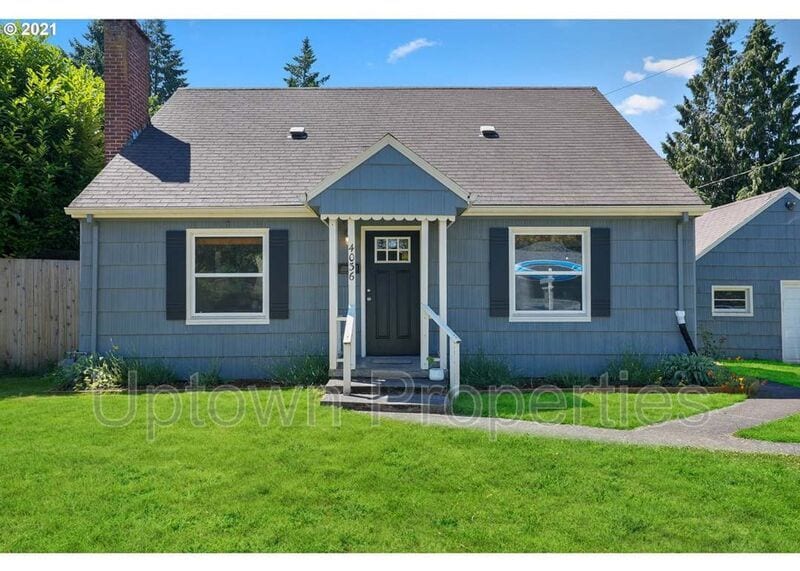 Foto principal - 4036 SE Harrison St