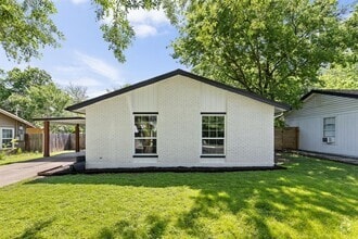 Building Photo - 5803 Blythewood Dr