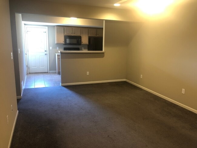 Open Layout (New carpet will be installed) - 3902 Snowy Owl Dr