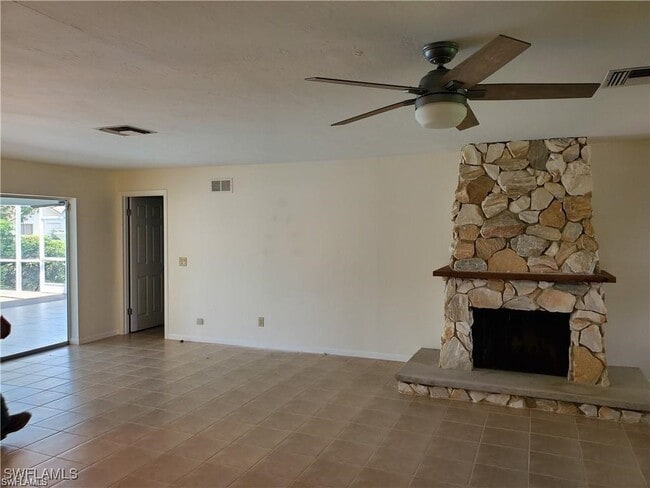 Foto del edificio - 1941 SE 37th St