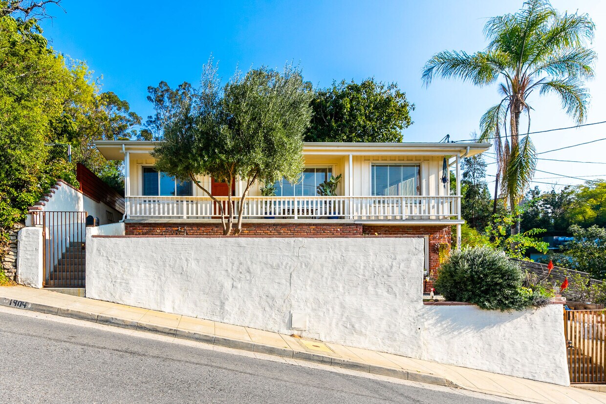 1904 Avon St, Los Angeles, CA 90026 House Rental in Los Angeles, CA