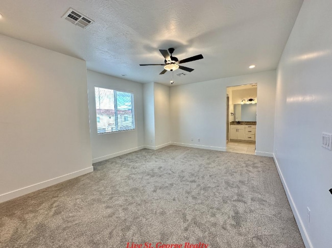 Building Photo - 258 N 2470 W