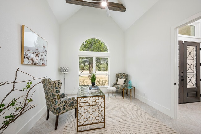 Building Photo - 846 Maximino Ridge Rd.