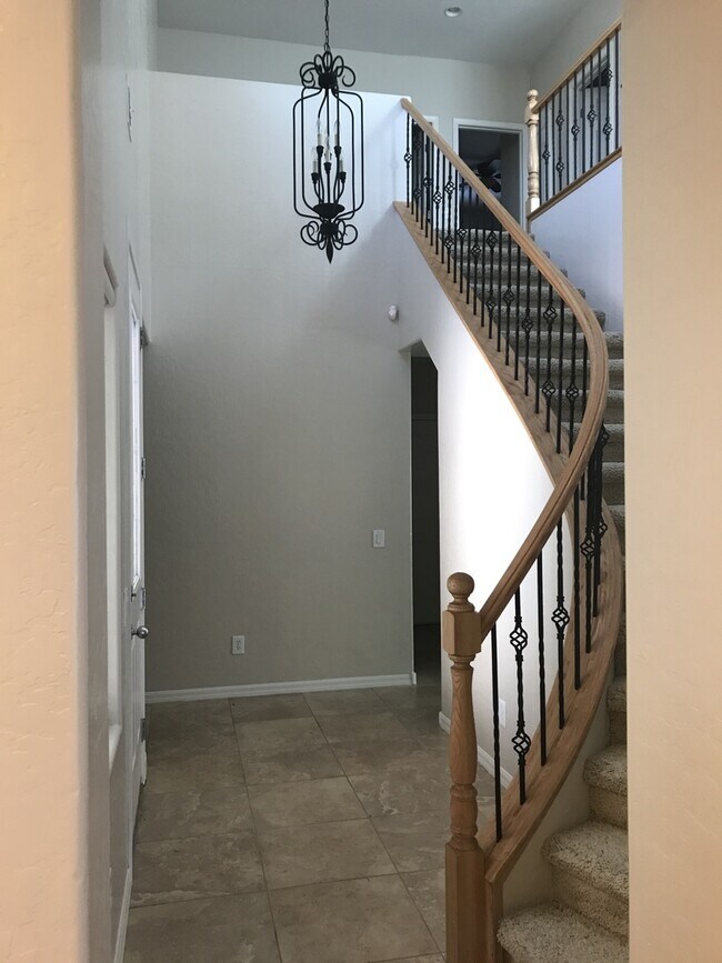 Foto del edificio - 4 Bedroom Home in Silverstone Coming Soon!