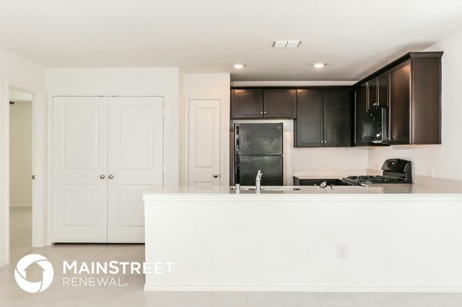 Foto del edificio - 3154 Crestone Dr