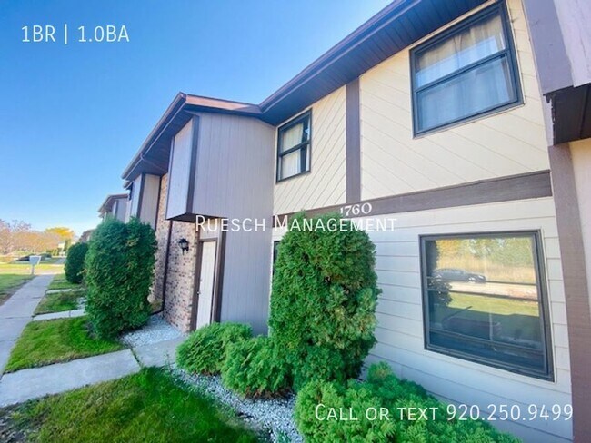 Building Photo - Spacious 1 Bedroom 1 Bath Lower Apartment ...