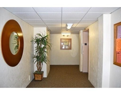 Building Photo - 46 Cochituate Rd