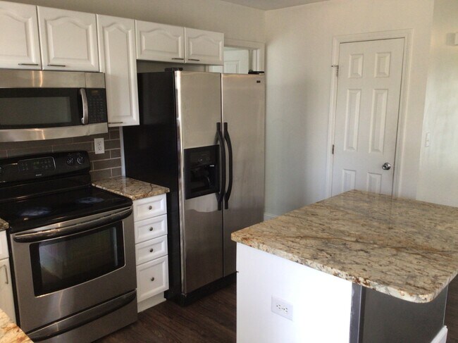 Foto del edificio - 9634 Brookmere Ln
