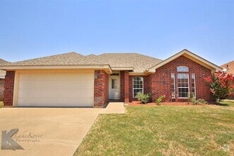 Building Photo - 2118 Patriot Commons Rd