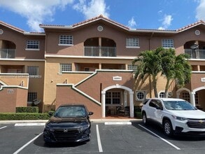 Building Photo - 10030 Hammocks Blvd