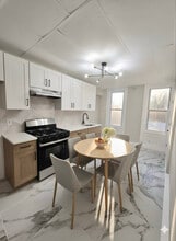 Building Photo - 355 8th St