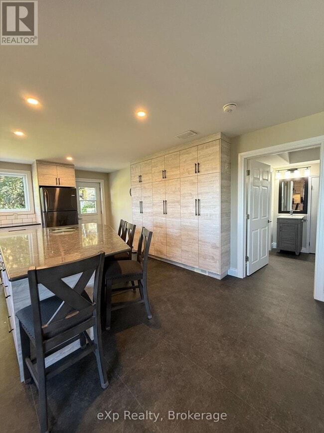 Building Photo - 502435 Grey Rd 1