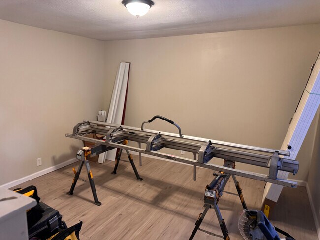 Foto del edificio - 418 S Wiley St