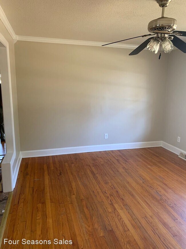 Building Photo - 3 br, 1 bath House - 9276 Red Oak Blvd