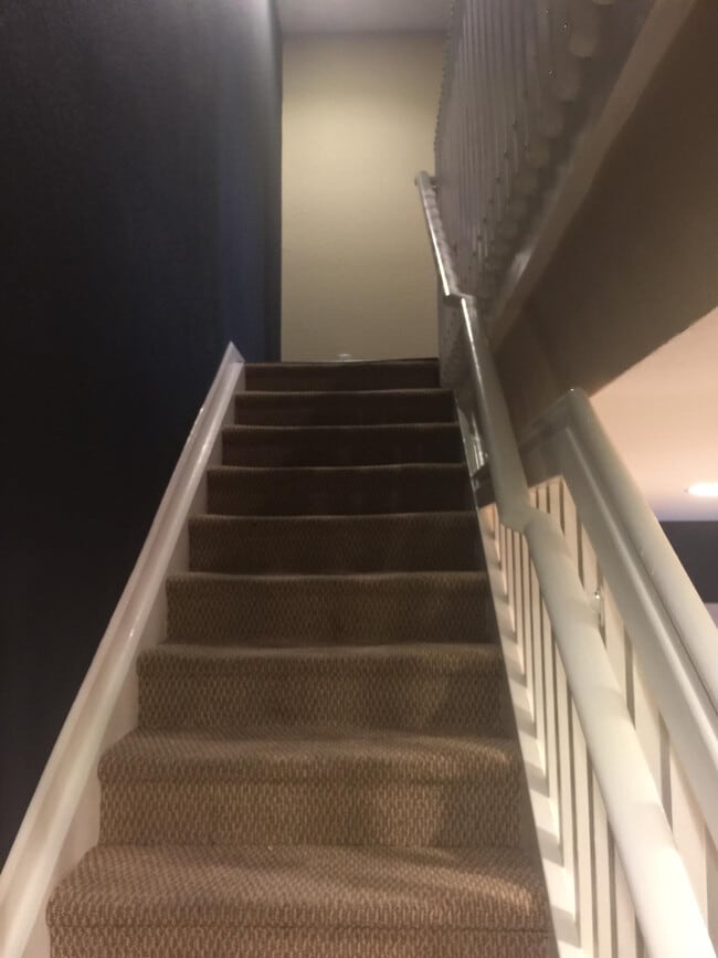 Building Photo - 3102 NW 24th Way