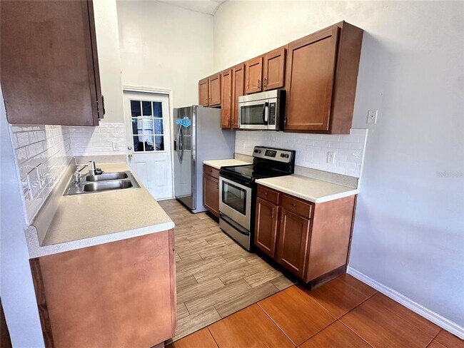 Foto del edificio - 1230 Rustic Dr