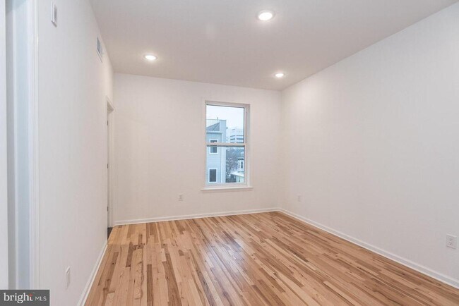 Foto del edificio - 315 N Preston St