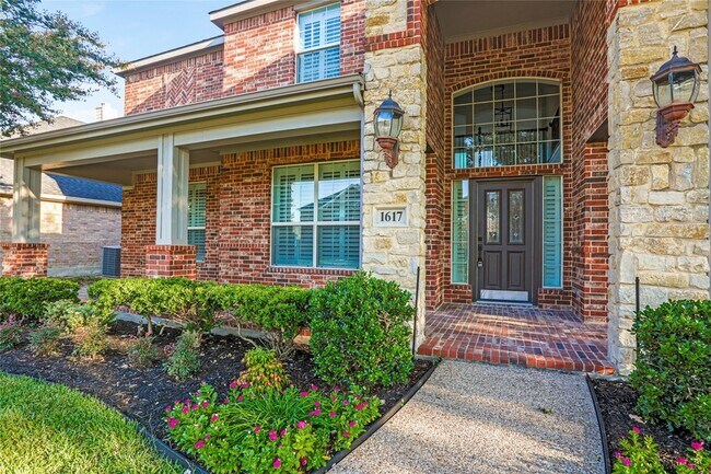 Foto del edificio - 1617 Sweetbay Dr