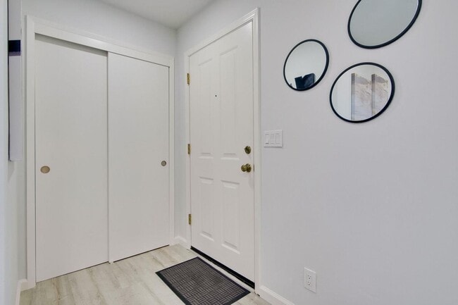 Entrance - 125 Connemara Way