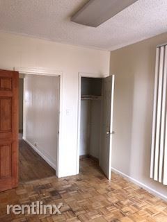 Building Photo - 4 br, 1 bath  - 907 Utica Ave