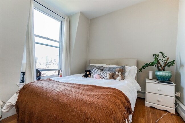 Foto del edificio - 483 Beacon St