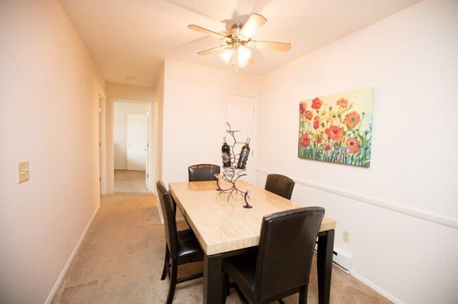 Foto del edificio - 2647 Eastgate Rd