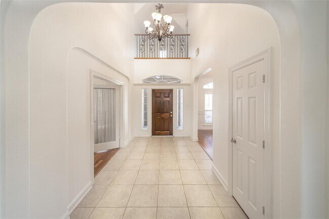 Building Photo - 12202 Laguna Terrace Dr