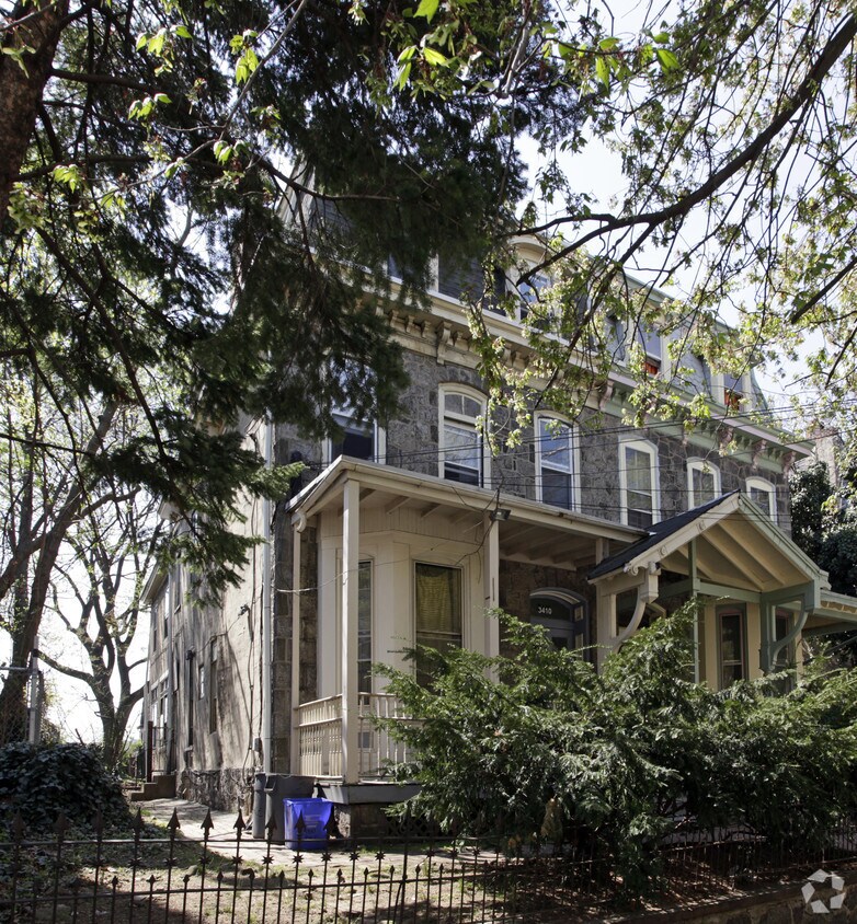 Primary Photo - 3410 Race St