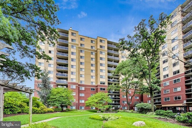 Foto del edificio - 7333 New Hampshire Ave