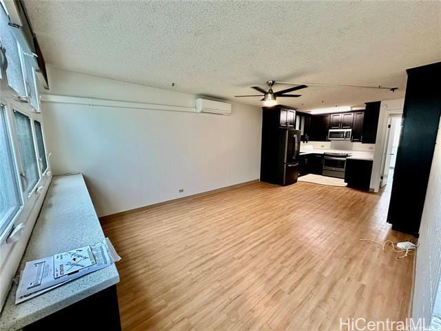 Building Photo - 2618 Maunawai Pl