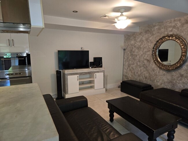 Foto del edificio - 1 Bedroom Haiku Getaway