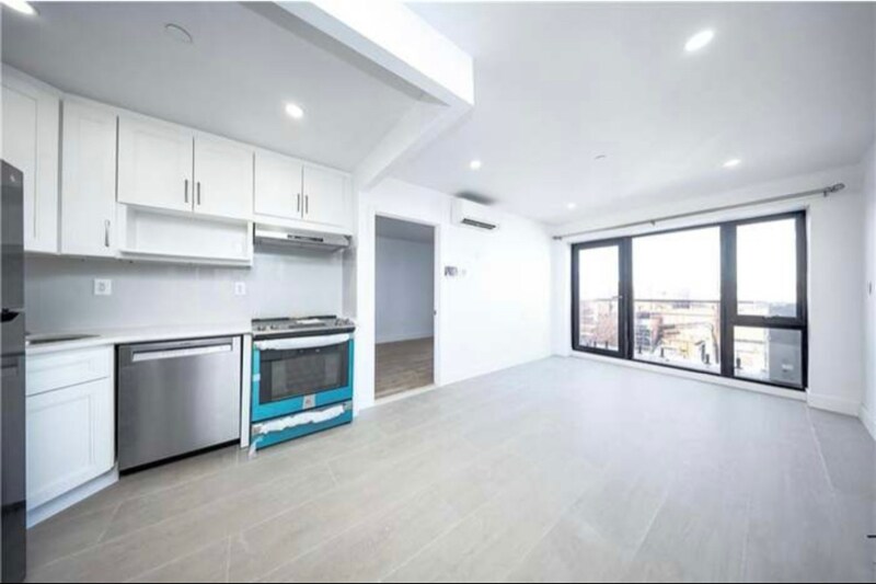 Photo - 163-14 Sanford Ave (Queens, NY)