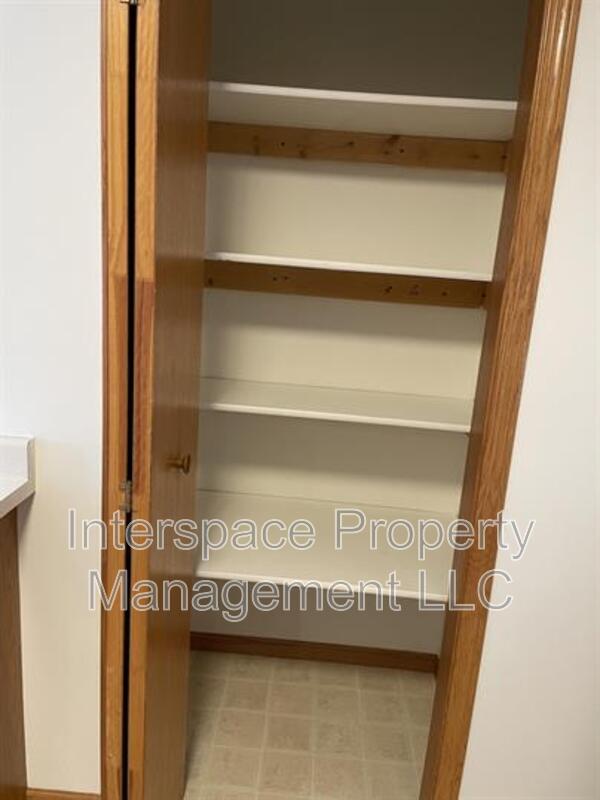 Foto del edificio - 160 Liberty Ln