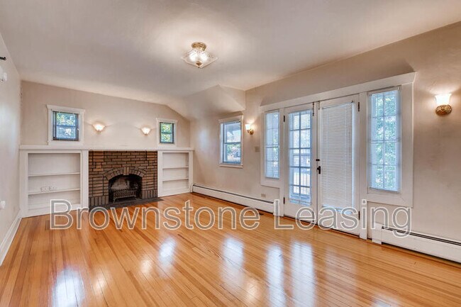 Foto del edificio - 867 N Ogden St