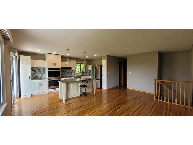 Foto del edificio - 8496 Harkness Rd