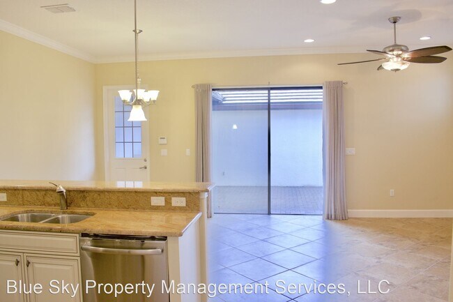 Building Photo - Studio, 3.5 bath House - 10733 Village Lak...